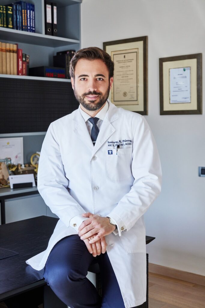 thumbnail Raptis portrait1050